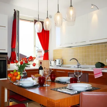 Theresa Appartement *